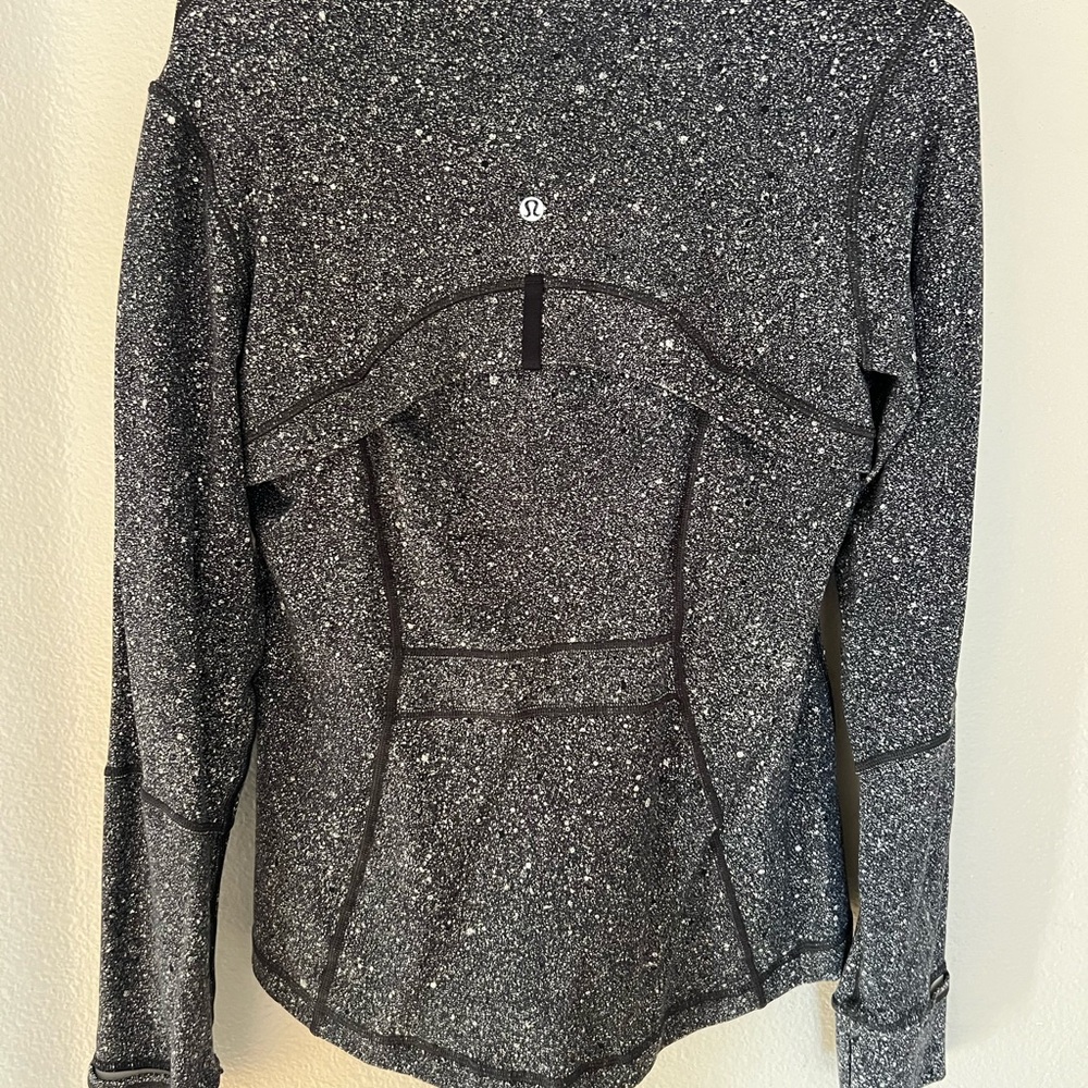 Lululemon Define Jacket - image 3